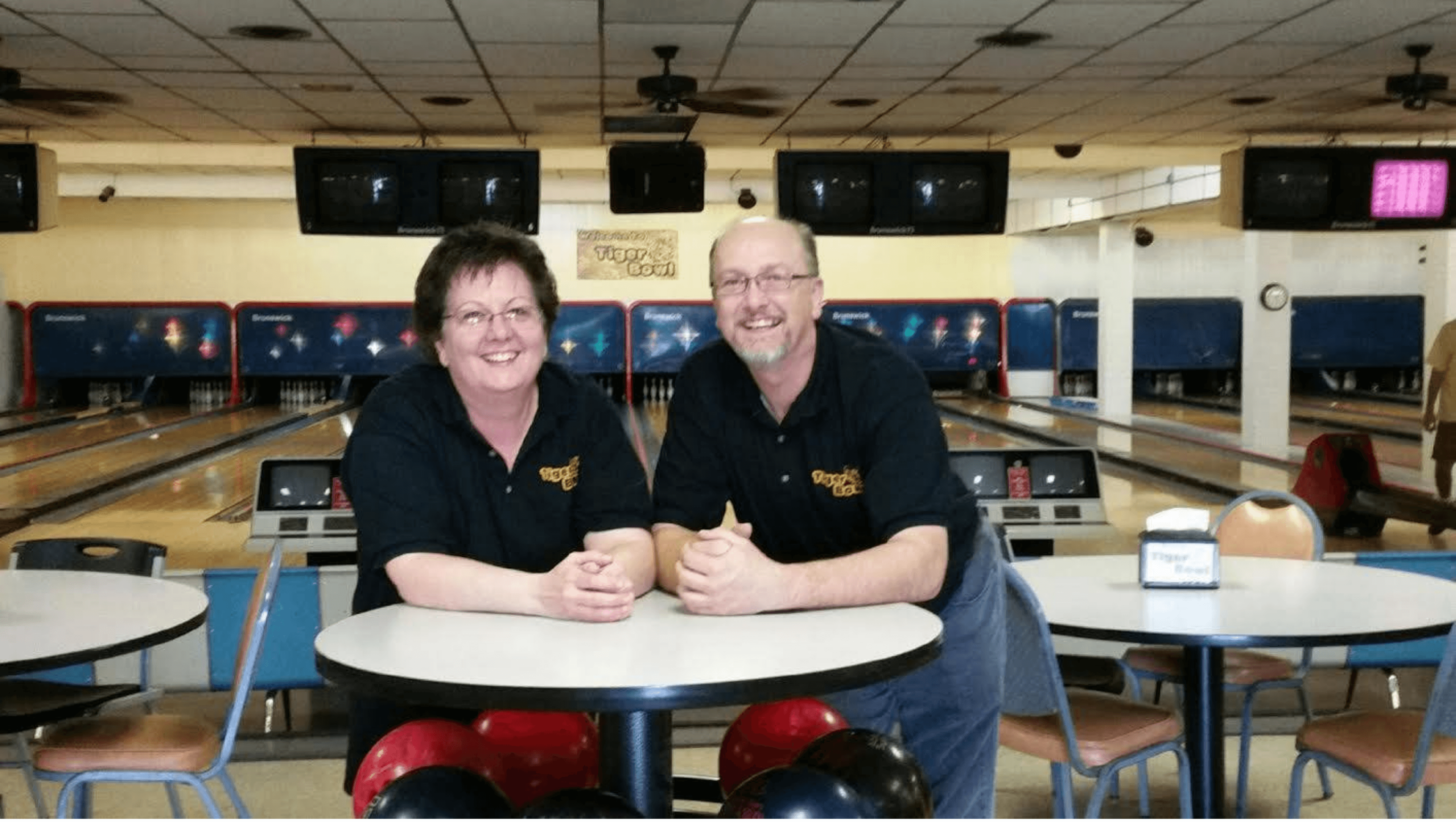Jerry and Teresa Ferrell, owners of Tiger Bowl in Excelsior Springs MO